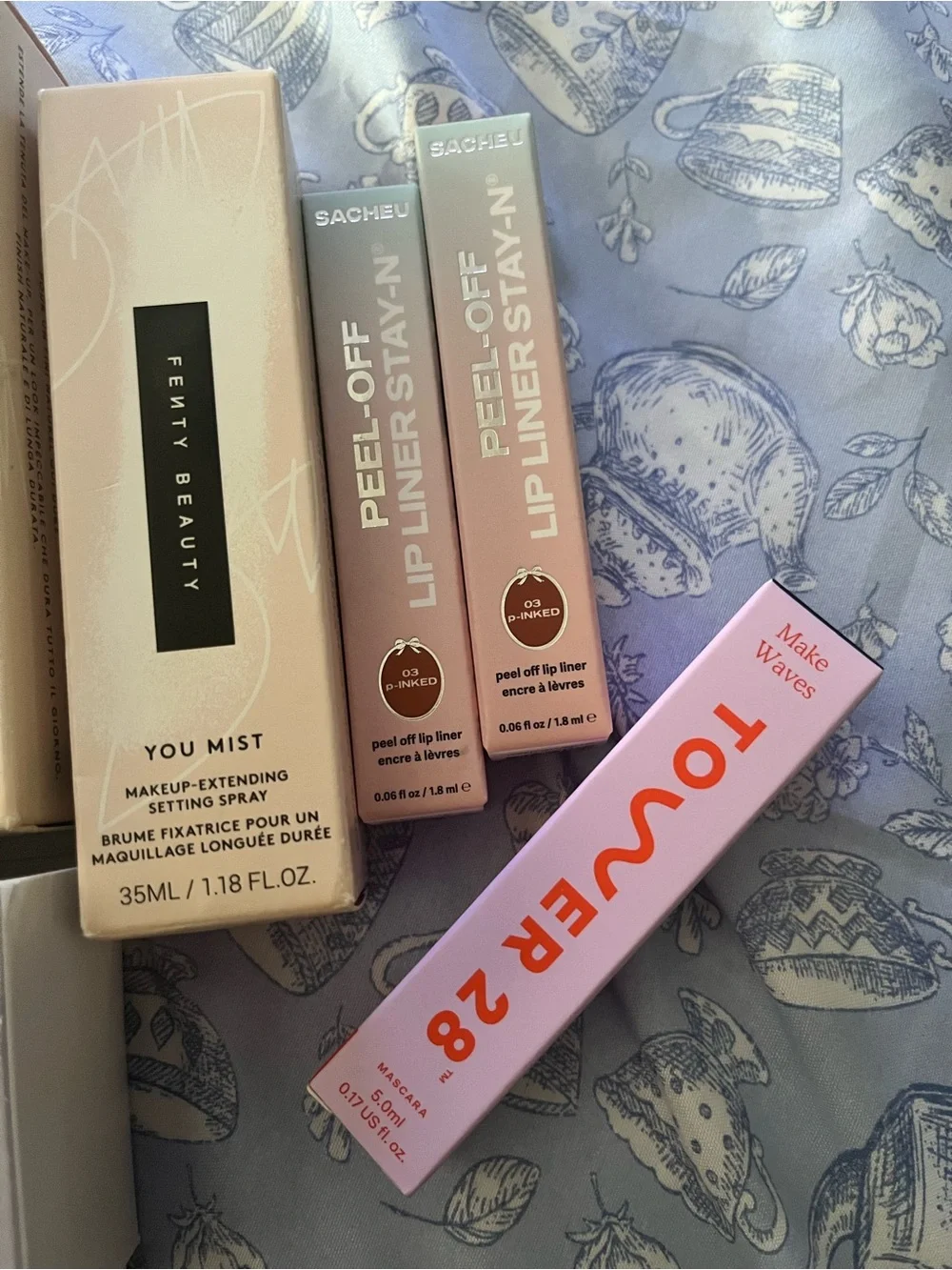 Makeup bundle with Fenty Beauty Mist Setting Sprays & Lip Liners Bundle